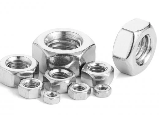 为什么选择不锈钢快速螺母？展现耐用性和耐腐蚀性。