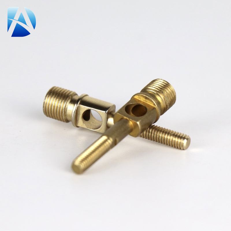 精密 CNC 加工黄铜串球头螺钉，带螺纹孔，适合定制应用